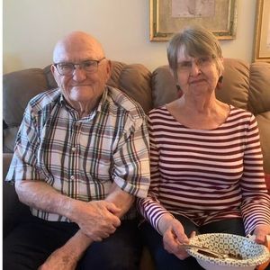 Meet your Posher, Paula